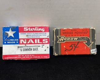Vintage arrow staplessterling nails w contents