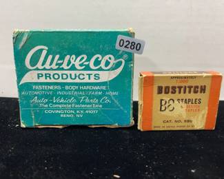 Vintage Auveco fasteners stitch staples w contents