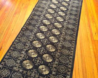 Chinese Style Navy Wool Runner Rug with Ivory Medallion Pattern