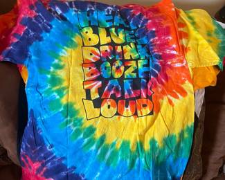 Vintage Tie Dye “Heal Blue Drink Booze Talk Loud” Graphic T-Shirt Adult 