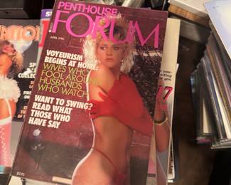Vintage Magazine Lot – Playboy, Nugget, Celebrity Sleuth & Chicago Magazine. Includes multiple collectible men’s, entertainment, and lifestyle magazines from various years. Great for collectors, vintage pop culture enthusiasts, resale, or display. 