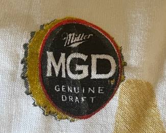 Vintage Miller Genuine Draft MGD Championship Teams Have Championship Fans T-Shirt 