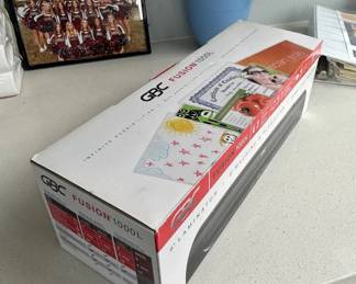 Lot #32 GBC Fusion 1000L 9-Inch Thermal Laminator Machine 3 Mil with EZUse Pouches