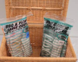 Picnic basket and tablet cover sets