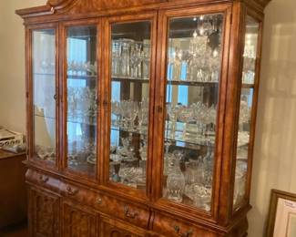 Elegant American Of Martinsdale BuffettChina Cabinet