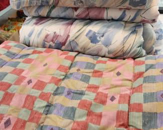 Linens - Comforters!