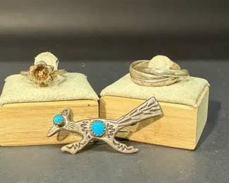 Marked Sterling Silver Rings Turquoise Bird Brooch Total Weight 11.10g