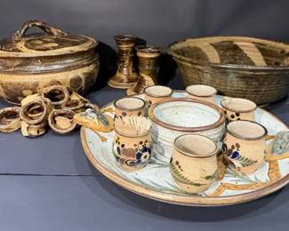 Entertaining Set w Serving Tray, Lidded Pot Accessories