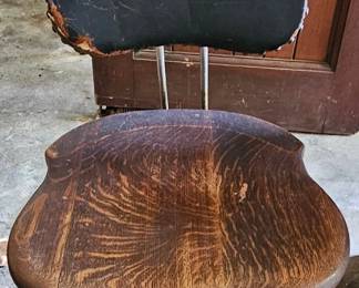 Rolling vintage chair