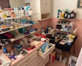 Another room full of personal accessories
