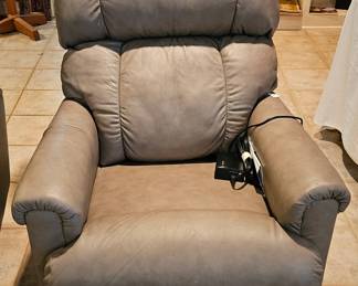 One lift chair