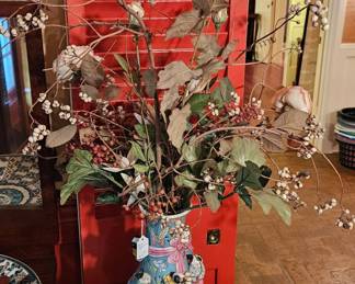 Imari vases