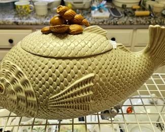 Fitz and Floyd soup tureen 