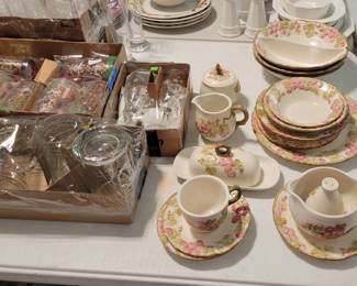 Metlox Pink Poppytrail Dinnerware