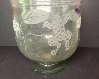 063 mariposamexicanglassfootedbowlfrog