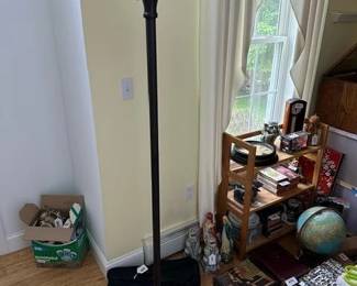 252 torchierefloorlampwithambershade