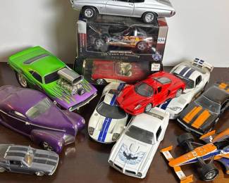 265 collectiblediecastmodelcarlot