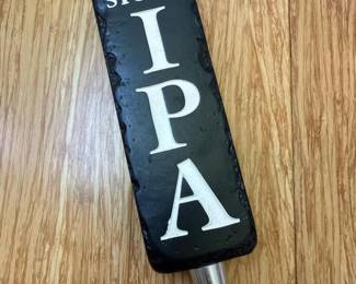 082 stonebrewingipataphandleblackresin
