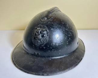 206 belgianm31wwiipolicehelmetlionbadg