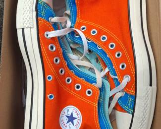 NEW CONVERSE HIGH TOPS UNISEX