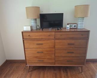 WEST ELM