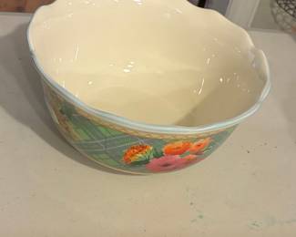 The Pioneer Woman Sweet Rose Sentiment Stoneware Serving Bowl