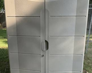 Rubbermaid Compact Vertical Shed