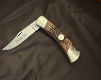 Remington R1173 "Bullet" Lockback Folding Knife