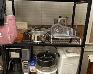 Kitchen Cookware and Counter Appliances