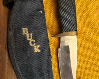 Buck 691 Zipper Fixed Blade Knife with Guthook and Sheath