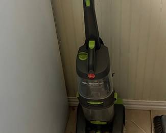Hoover Dual Power Max Carpet Washer