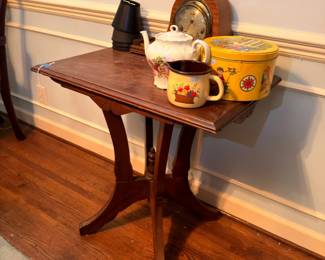 Antique wood occasional table with teapot set