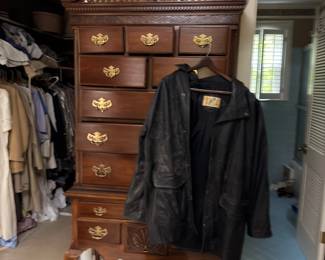 Mahogany highboy chest-on-chest dresser