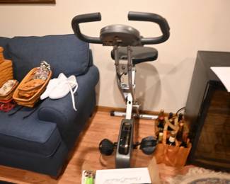 Folding exercise bike