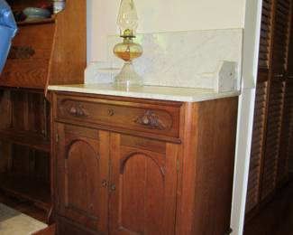 Apothecary table w marble top 44h x 30l