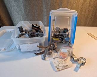 Seiko, Citizen, Pulsar Other Vintage Wristwatches and Parts Lot