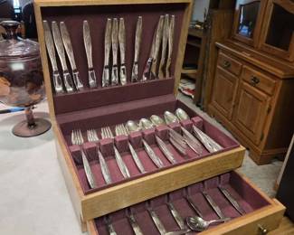 Oneida Silverplate Flatware Set in Wooden Storage Chest