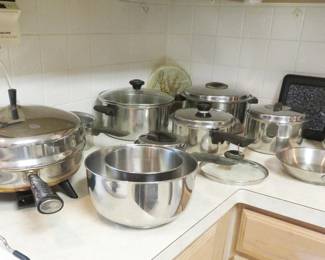Stainless cookware