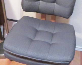 1990's office chair