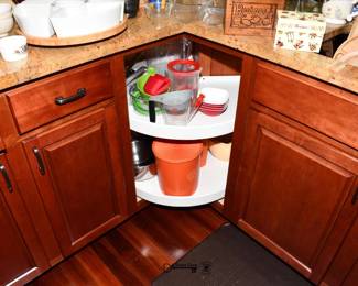 093Kitchen