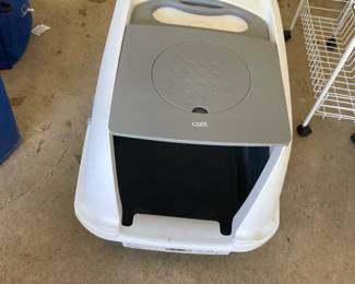 Catit cat litter box