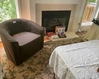 swivel tub chair and games