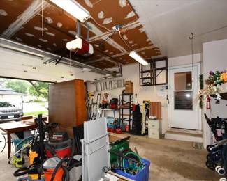 824Garage