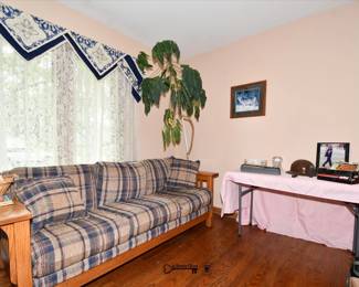 028Living room