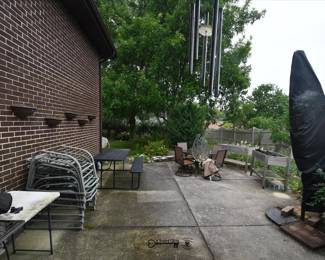 952Back Yard