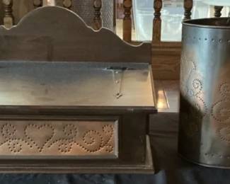 Pfaltzgraff Village Waste Basket Bread Box