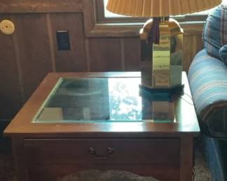 Lamp Display End Table