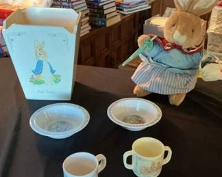 Peter Rabbit Plush, Dishes Wastebasket