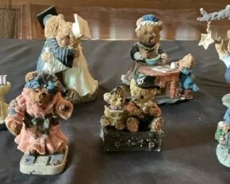 7 Boyds Bears Figurines
