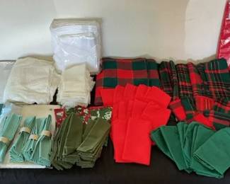 Holiday Table Setting Bundle